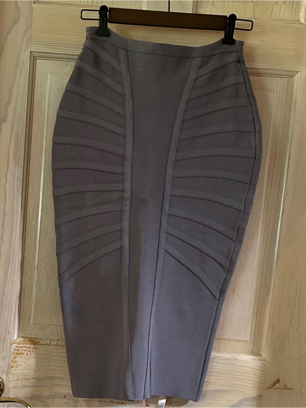 NWT House of CB Tolua Bandage Skirt and Bustier Set in Slate Grey. Women’s Large - Picture 9 of 13